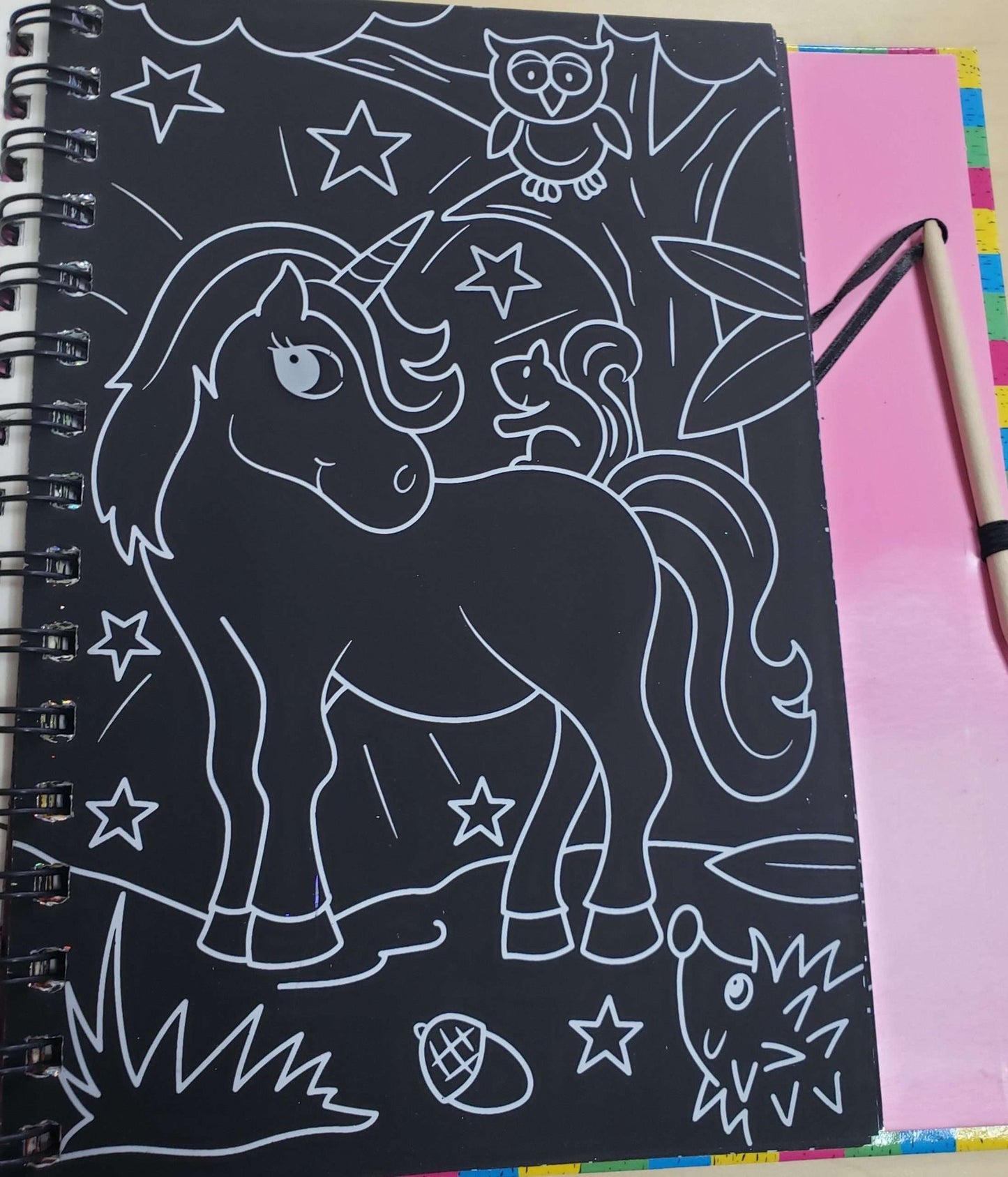 Unicornios – Colección Raspa y Dibuja